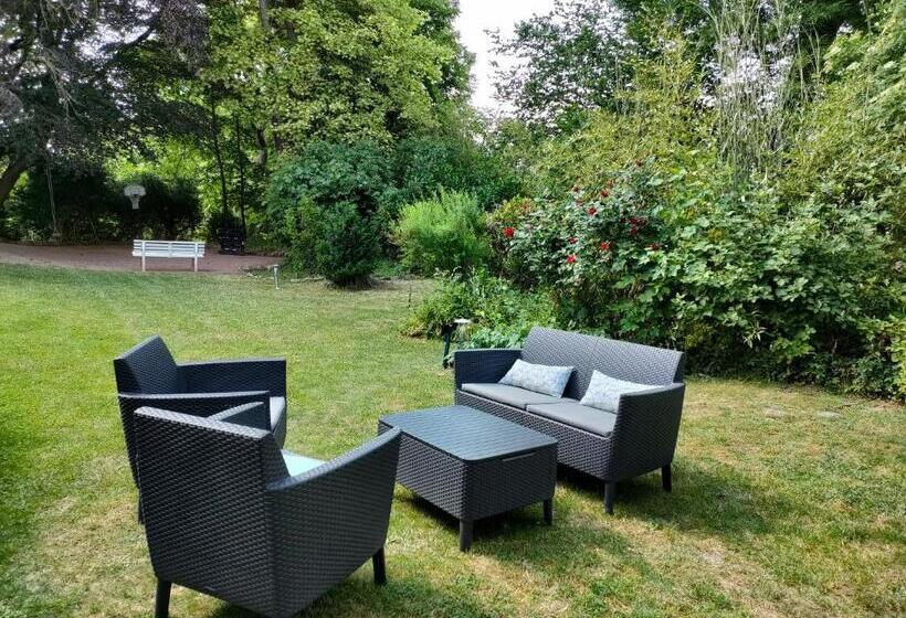 مبيت وإفطار Chambres D Hôtes La Tuilerie