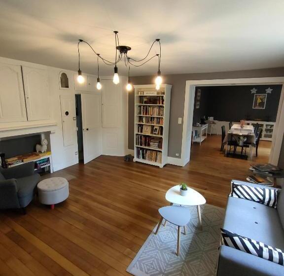 مبيت وإفطار Chambres D Hôtes La Tuilerie