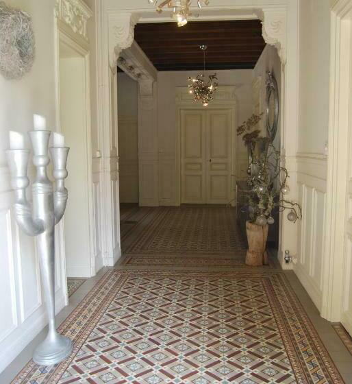 Bed and Breakfast Chateau Sourliavoux, Appartement En Chambres D Hôtes