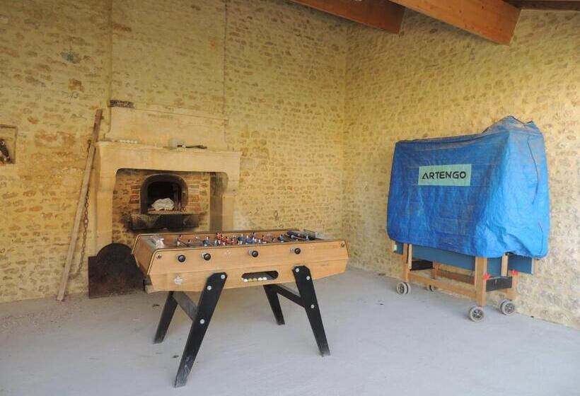 ベッドアンドブレックファースト La Ferme Du Bourg