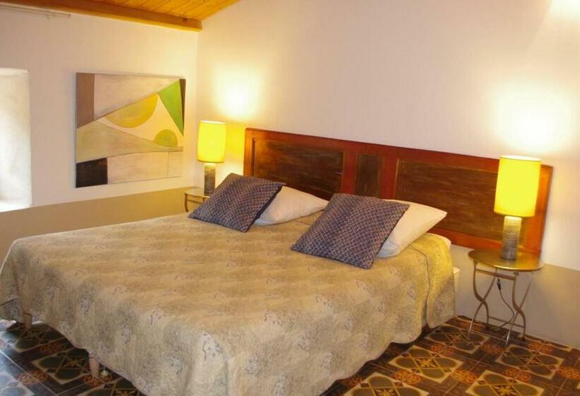 민박 La Haute Maurelle