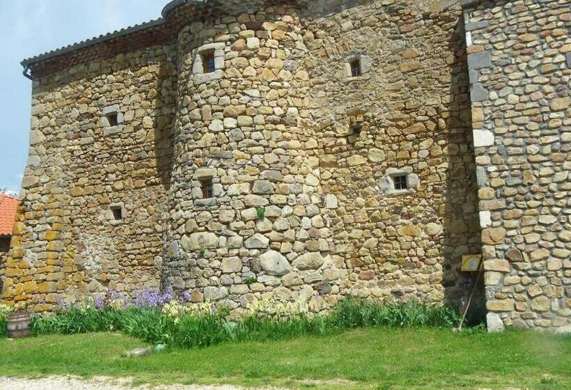 ベッドアンドブレックファースト Le Donjon De La Reine Margot