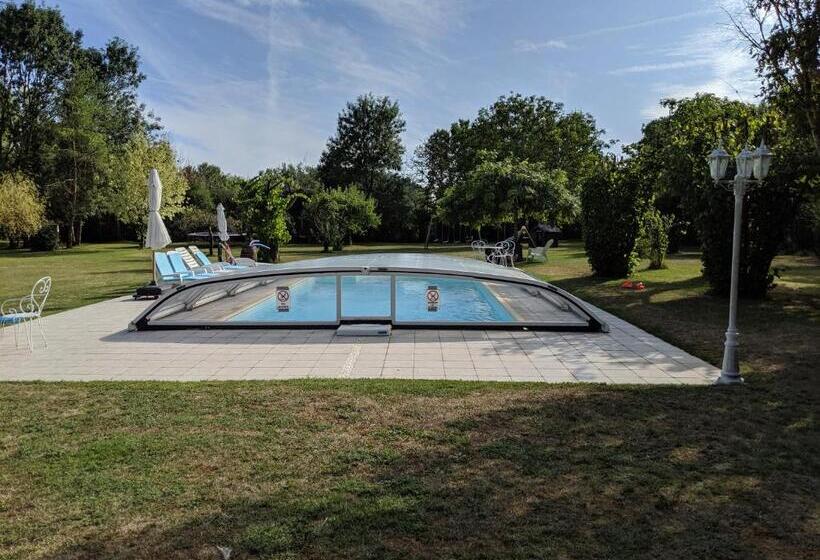 住宿加早餐  Le Petit Moulin Tournesol Bnb