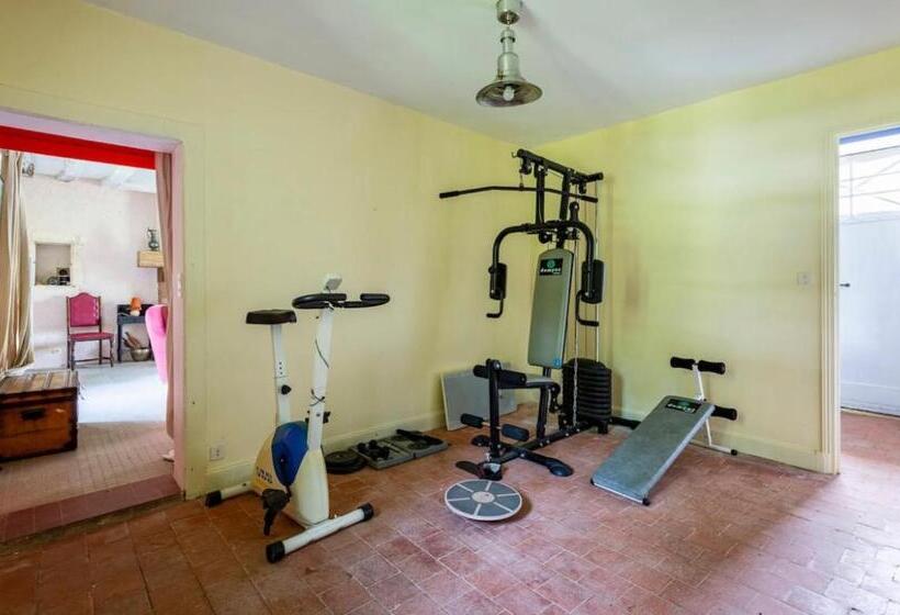 ベッドアンドブレックファースト Parc De Lesseps