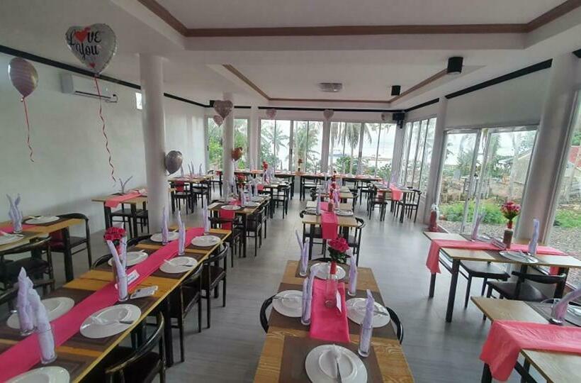 Casa Delrio Resort Camotes