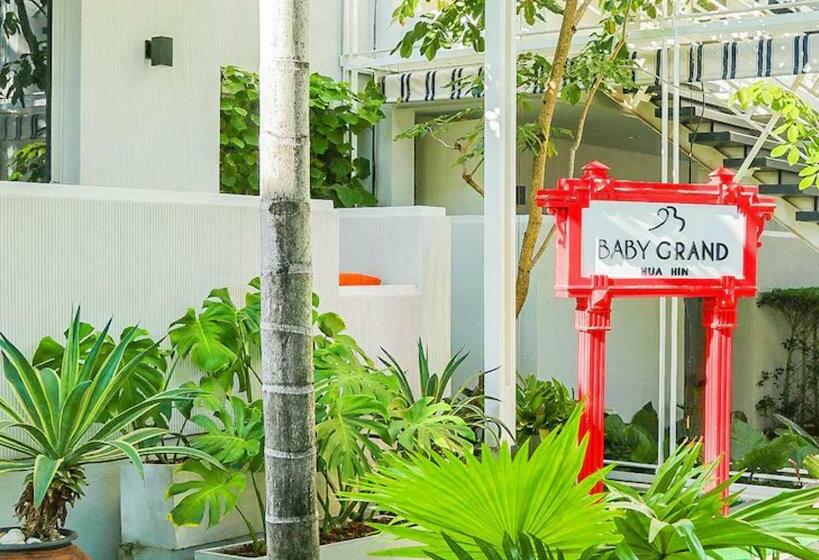 호텔 Baby Grand Hua Hin