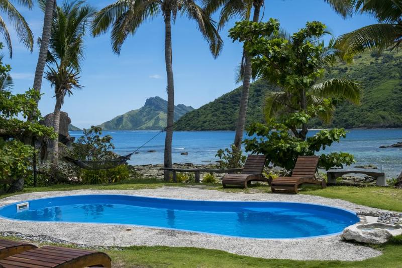 호텔 Barefoot Kuata Island Resort