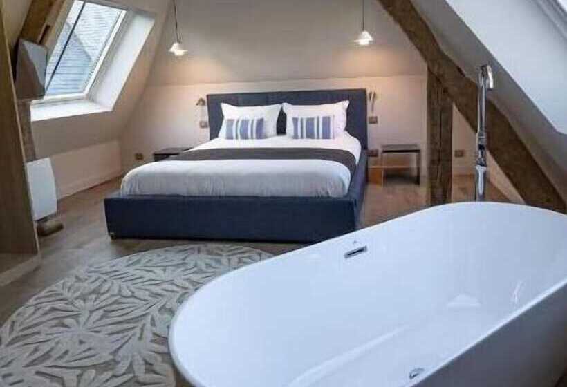 ホテル Château De La Bribourdière