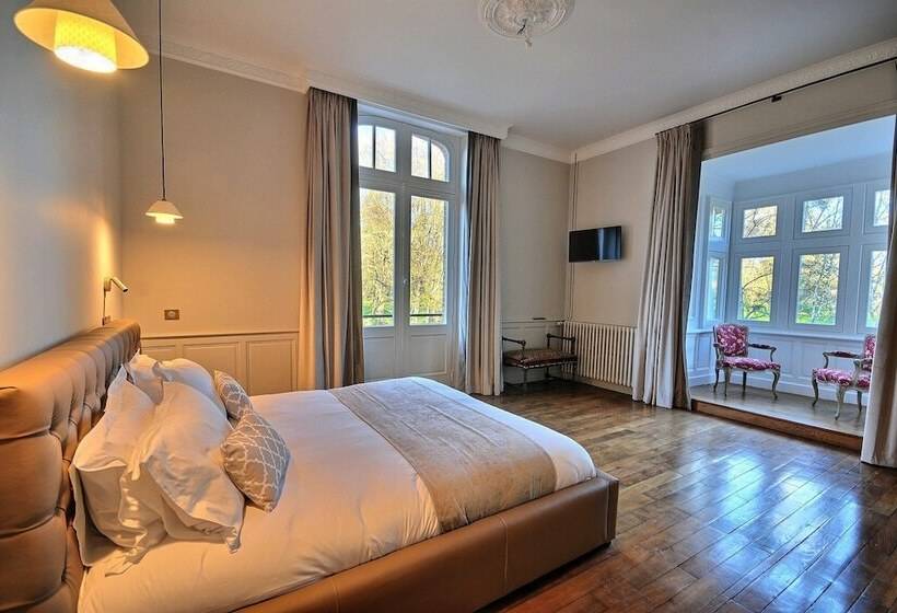 ホテル Château De La Bribourdière