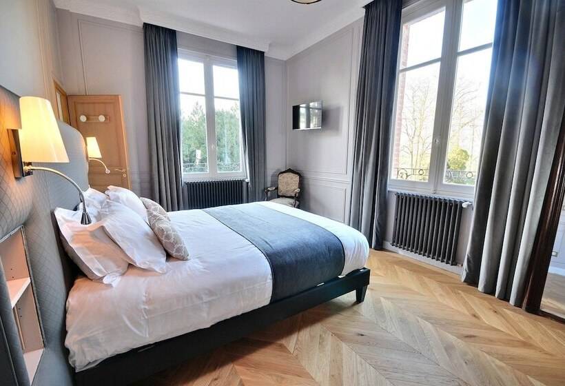 ホテル Château De La Bribourdière