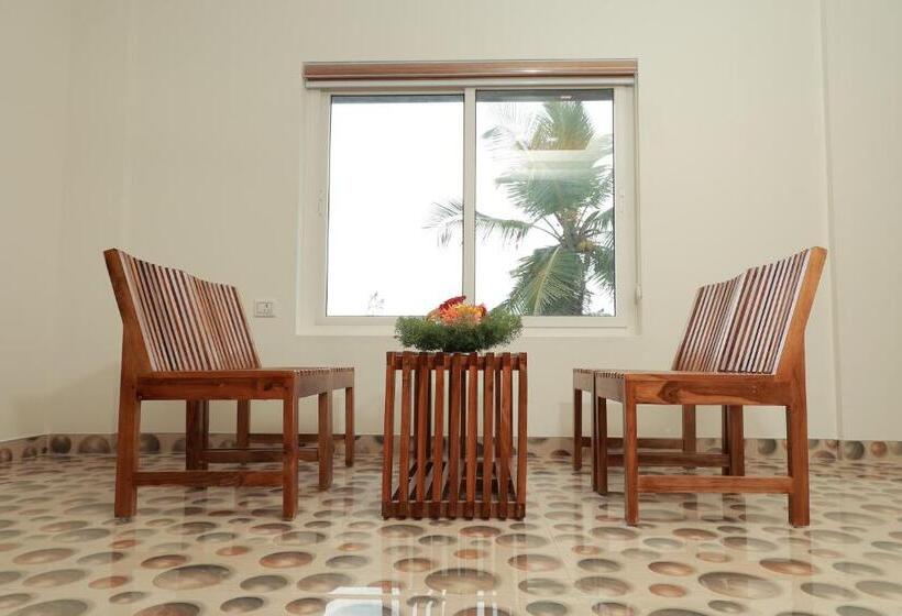 Отель Delano Residency