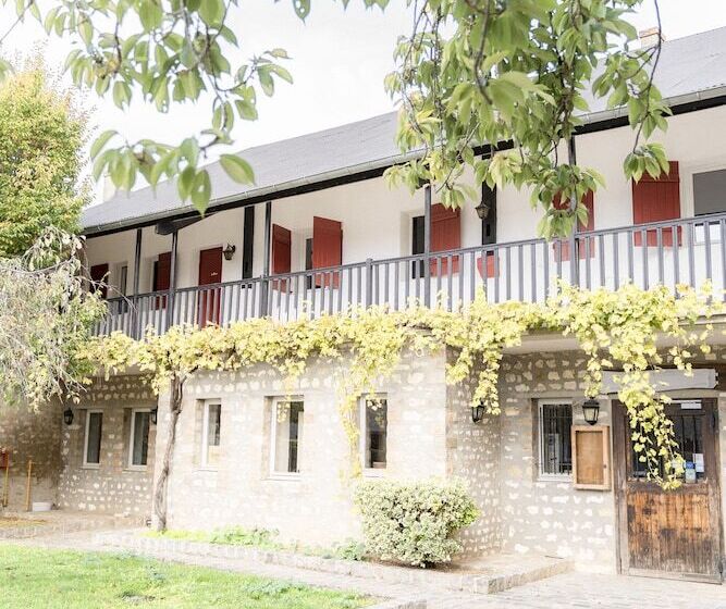 בית מלון כפרי Authentic By Balladins   Domaine Malar