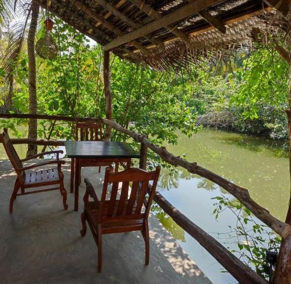 호텔 Ekuku Lake Houses