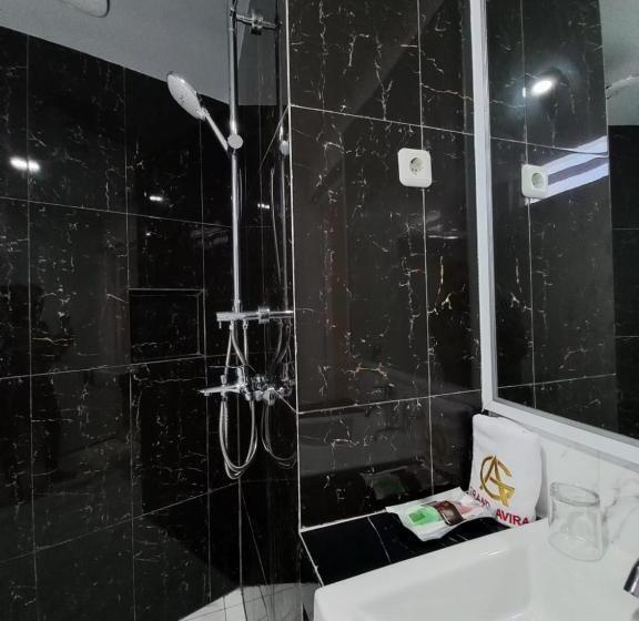 ホテル Grand Avira