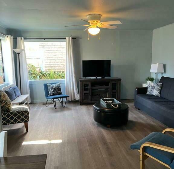 Отель Guesthouse Cannon Beach