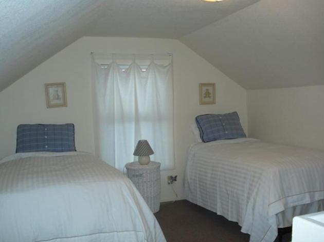 Отель Guesthouse Cannon Beach