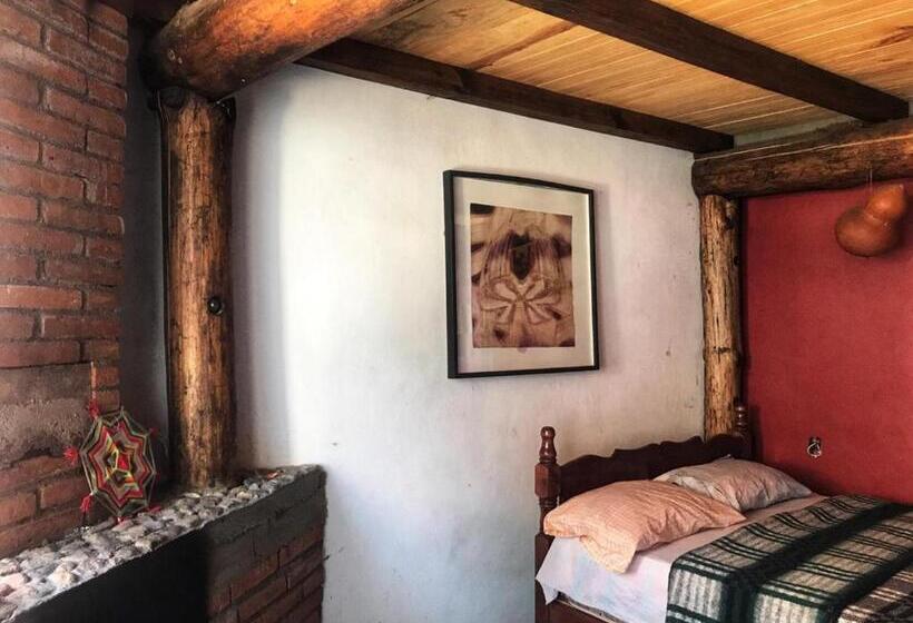 فندق Hostal Mandala Evelyn