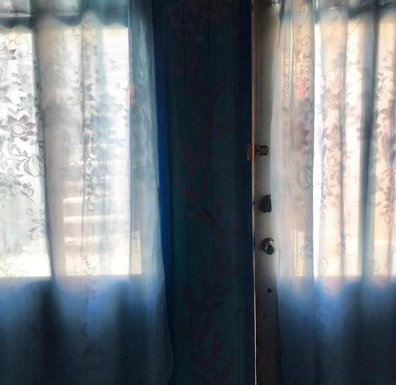 فندق Hostal Mandala Evelyn