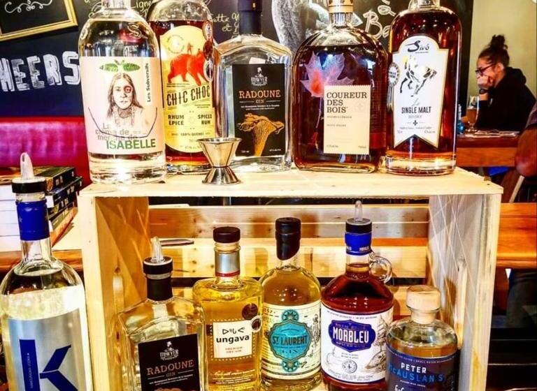 酒店 La Baleine Endiablée Microbrasserie