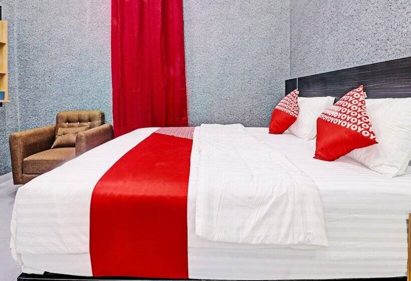 Otel Oyo 91203 Naufal Residence Syariah