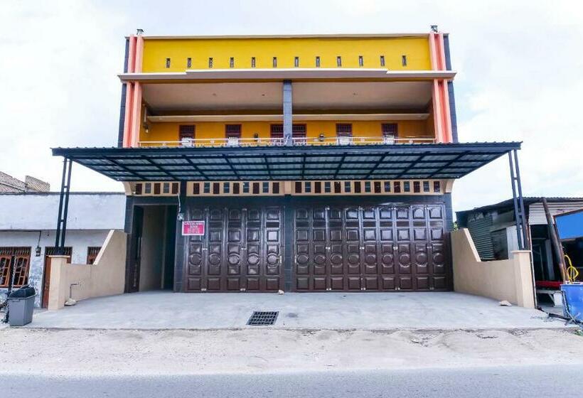 בית מלון כפרי Oyo 91223 Mutiara Guest House