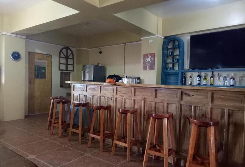 호텔 Smallfry S Beach Resort