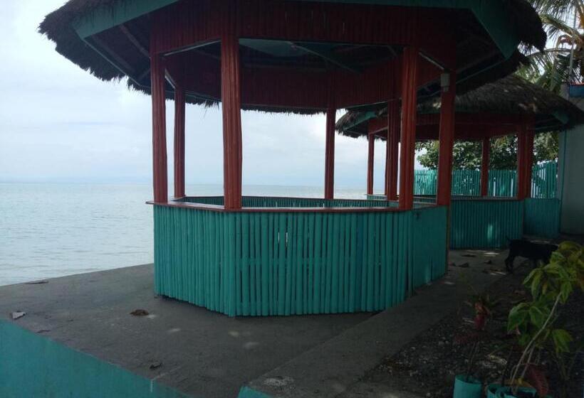 호텔 Smallfry S Beach Resort