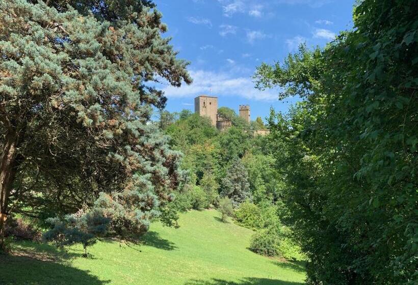 ホテル Torre Del Barbagianni   Castello Di Gropparello