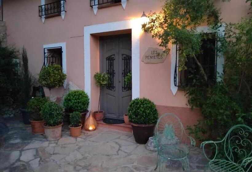 Les Penyetes Boutique Bed And Breakfast