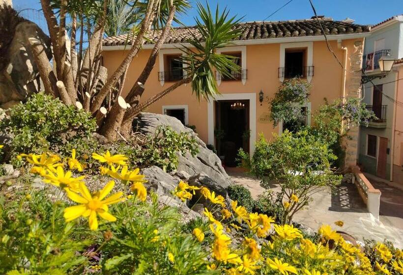 Les Penyetes Boutique Bed And Breakfast