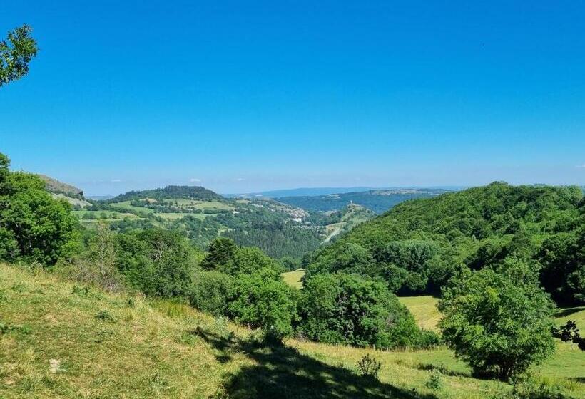 ペンション Au Coeur Du Volcantal