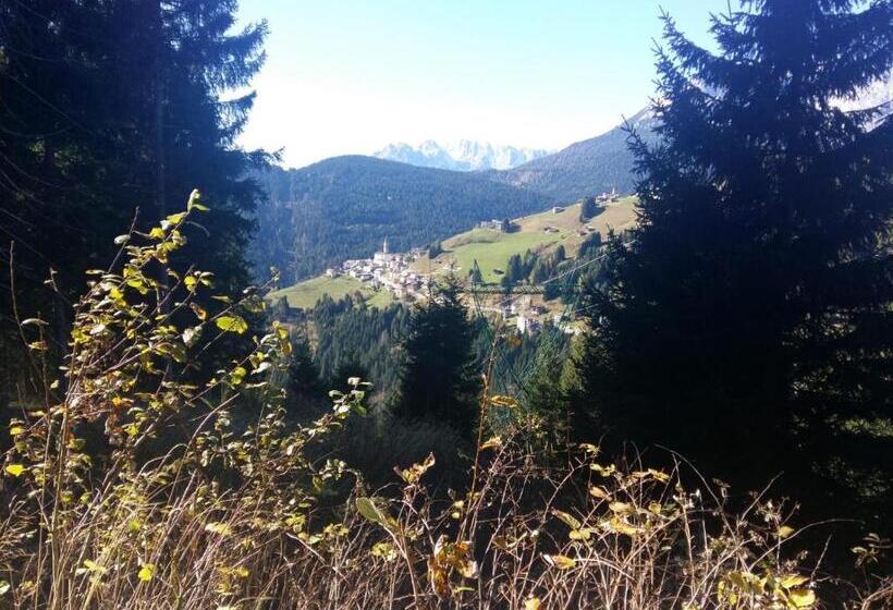 ペンション Camera Monte Pitturina