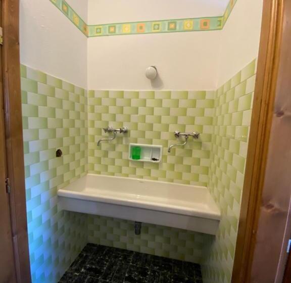 ペンション Camera Monte Pitturina