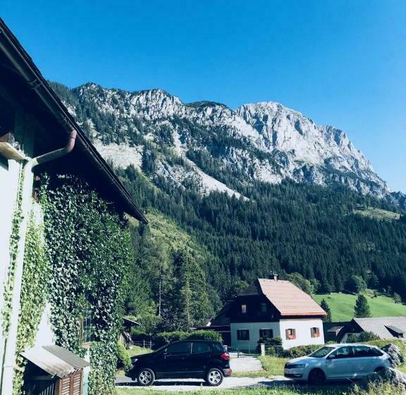 ペンション Gasthof Zum Lugauer