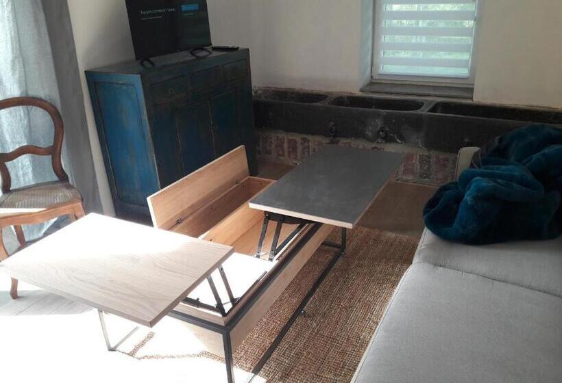 膳宿费 La Cave Au Chat Pitre / L étable