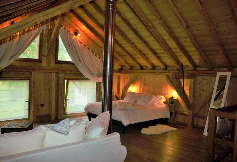 פנסיון Les Chalets De Ludran