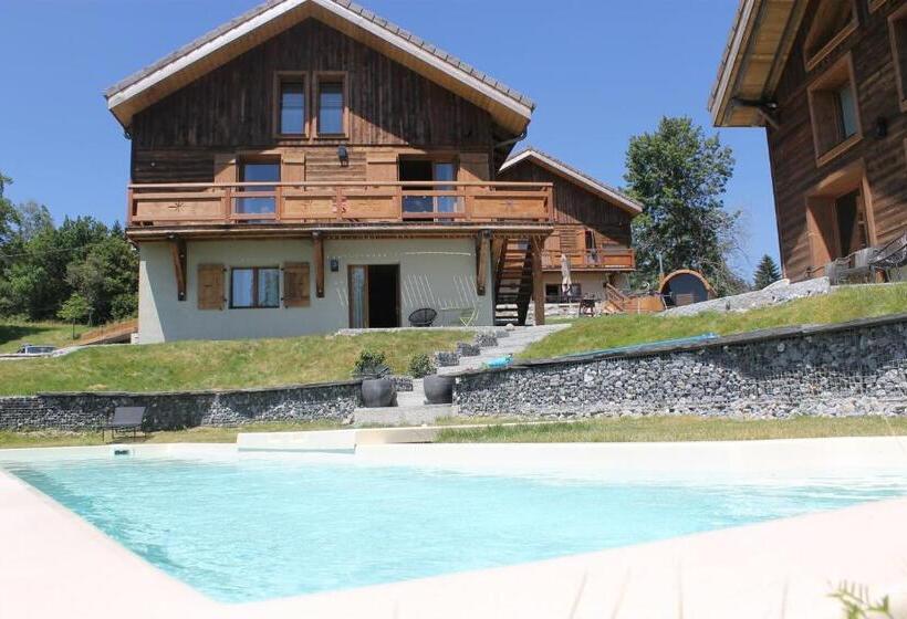 פנסיון Les Chalets De Ludran