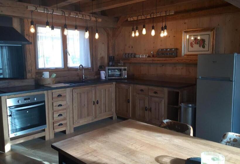 פנסיון Les Chalets De Ludran