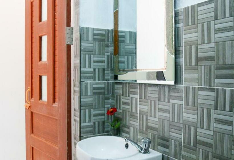 Пансион Mark S Place