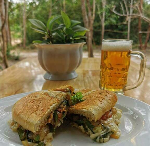 Пансион Mark S Place