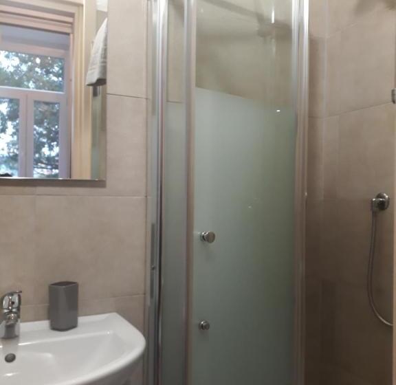 بنسيون Villa Sapi