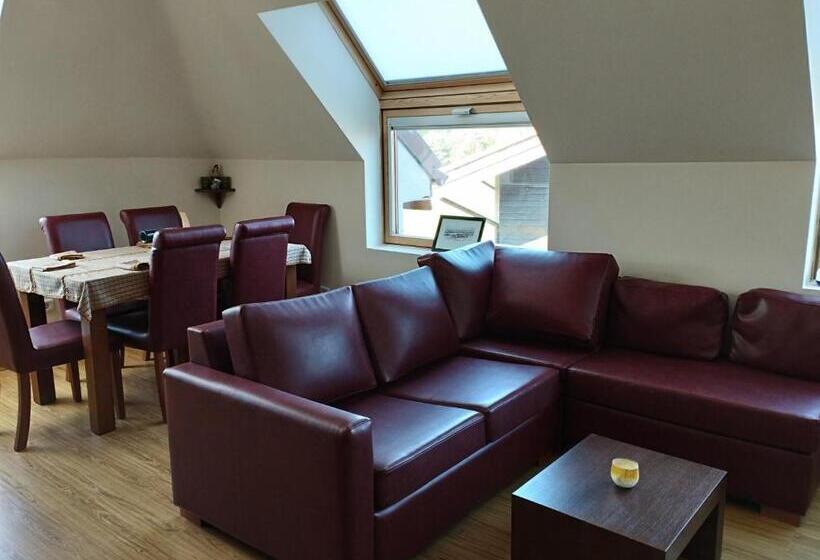 منتجع Chamkoria Chalets