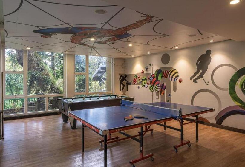 リゾートホテル Club Mahindra Mount Serene, Munnar