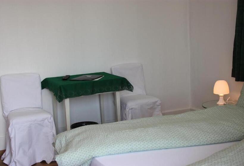 הוסטל B&b Stirnimann