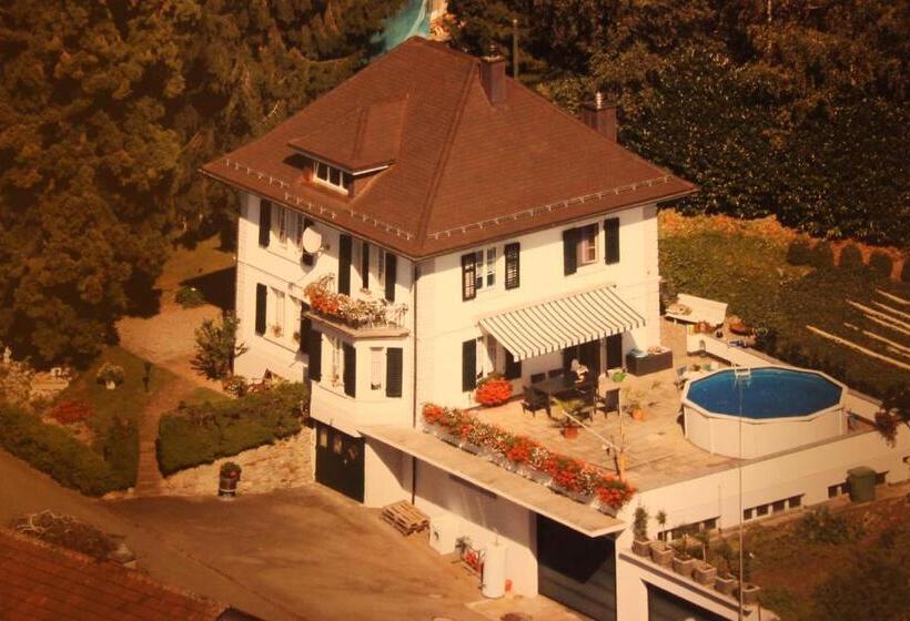 הוסטל B&b Stirnimann