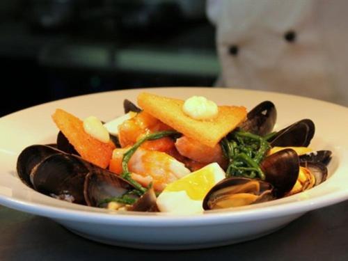 הוסטל The Plough Inn