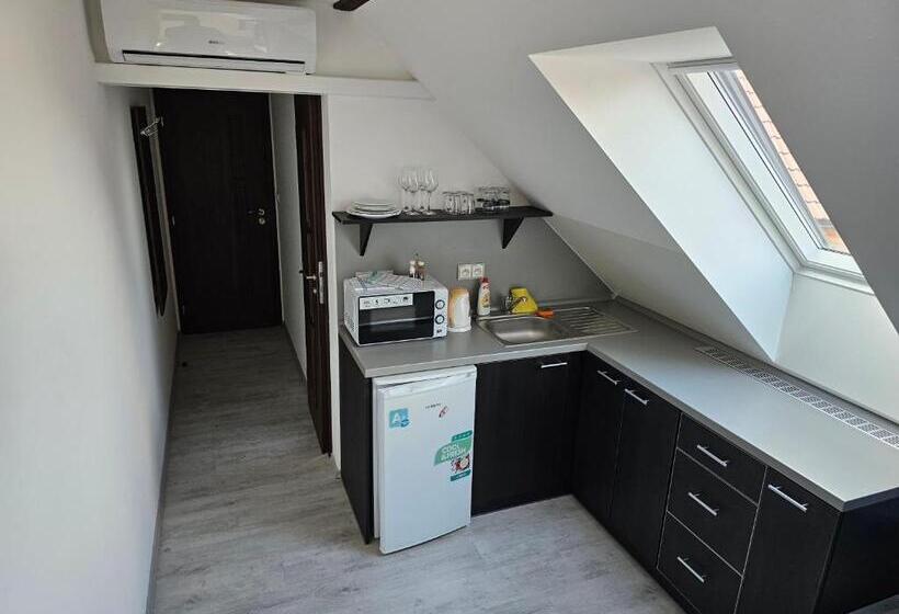 فندق صغير Ubytování Jeřábek