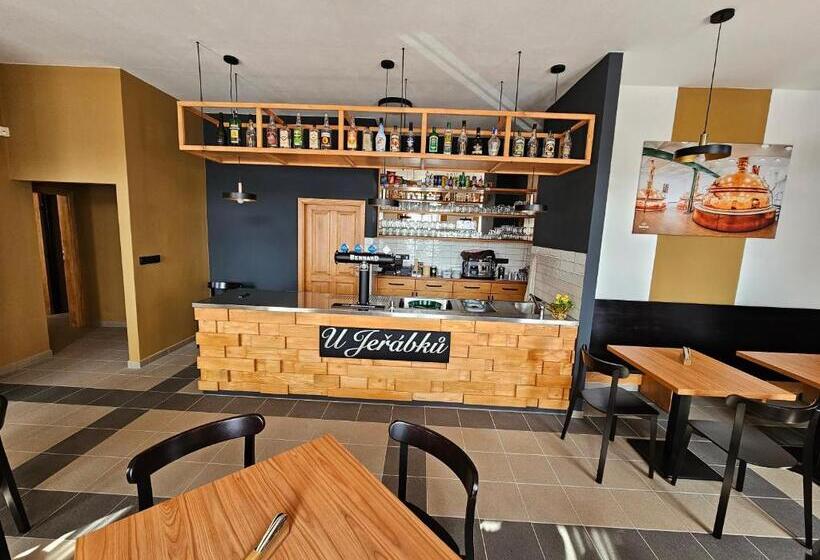 هاستل Ubytování Jeřábek