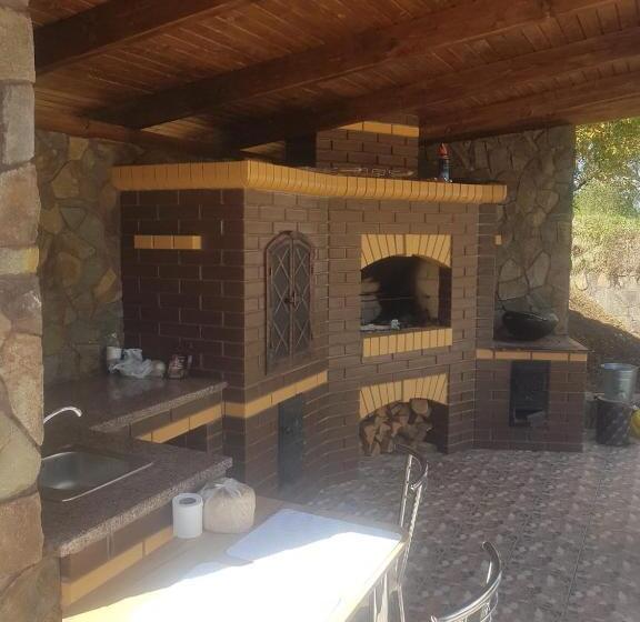 הוסטל Villa Paraiso Karpaty