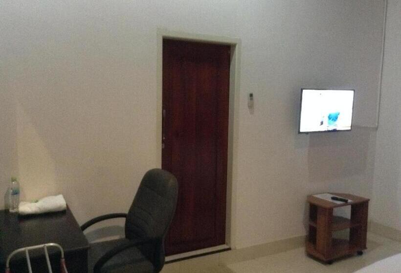 هاستل Wisma Maharani